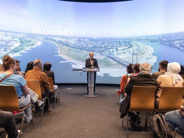 „Demokratieschule“ im Landtag NRW