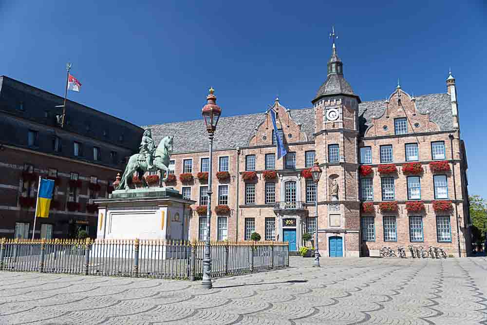 Rathaus Düsseldorf - Außenansicht